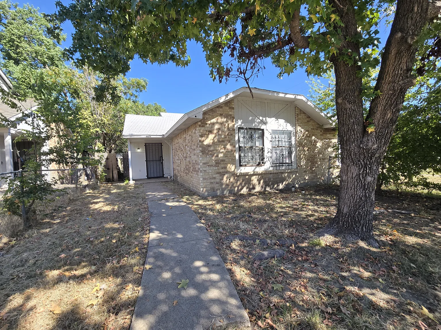 2 bed, 1259 sqft, $1,450 — Photo 1