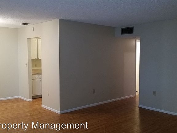 5th image of 4315 Aegean Dr APT 244C