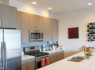 838 W Erie St, Chicago, IL 60642