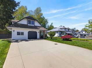 7325 123rd St, Surrey, BC V3W 9J2