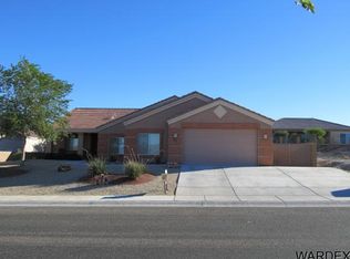 2586 Joshua Tree Ln, Bullhead City, AZ 86442