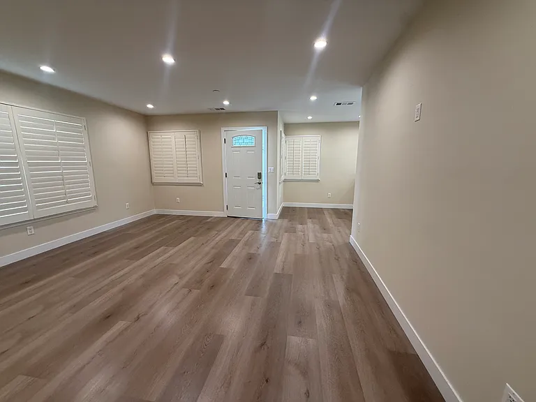 14437 Astoria St — Photo 5