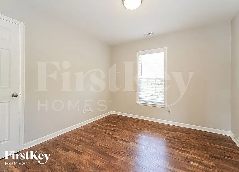 882 Eli Moore Ct — Photo 10