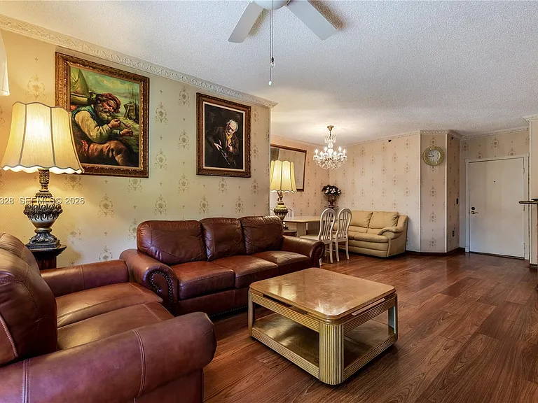 19601 E Country Club Dr #7102 — Photo 9