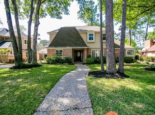 14807 Oak Bluff Ct, Houston, TX 77070