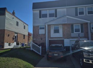 10923 Kirby Dr, Philadelphia, PA 19154