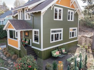 643 10th St, Astoria, OR 97103