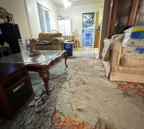 5th image of 1670 W 261st St