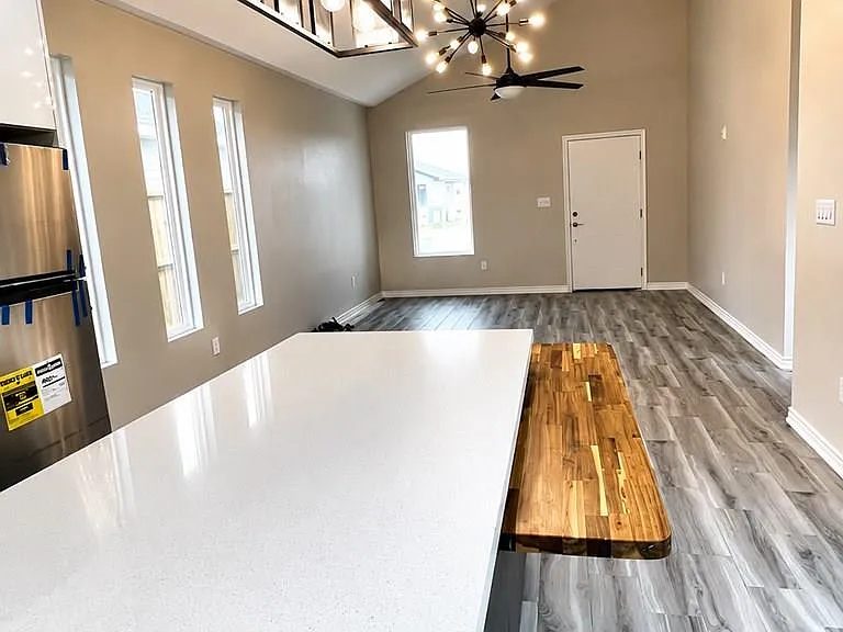 3530 De Los Reyes Dr — Photo 3