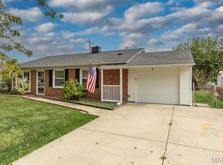 1 Jamaica Dr, Saint Peters, MO 63376