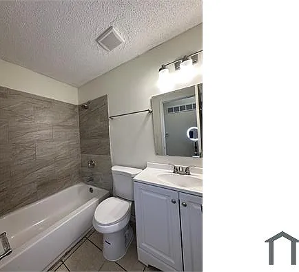 2 bed, 1000 sqft, $1,350 — Photo 4