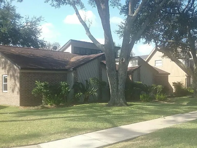 2306 Callaway Cir — Photo 3