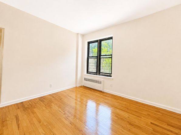 973 Aldus St APT 2D