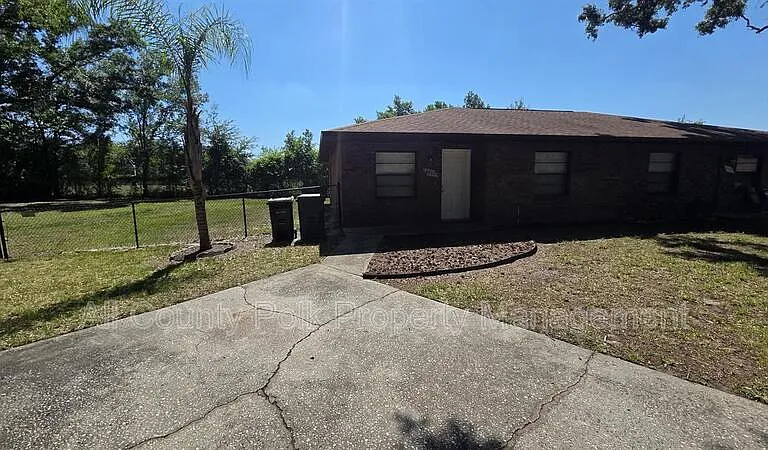 4917 Malibu Ct — Photo 1
