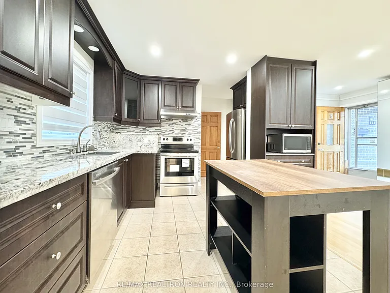 173 Norfolk Ave — Photo 10