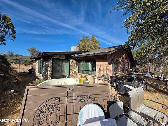 3rd image of 10515 W CHERRY CREEK Road