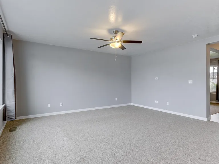 1924 W Deserthawk Dr — Photo 6