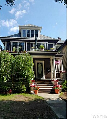 1st image of 432 Potomac Ave
