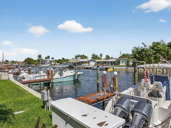 1100 SE 5th Ct APT 83, Pompano Beach, FL 33060