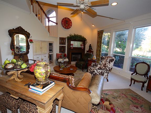 4th image of 2007 Highland Dr