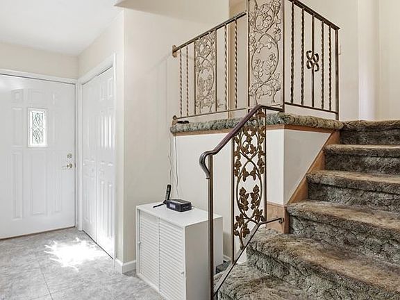 5th image of 501 W 17TH STREET
