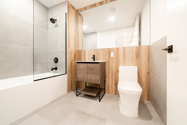 Rented by Twin Group | media 24