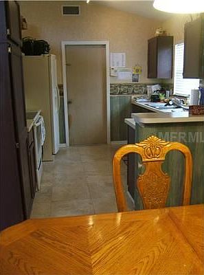 4th image of 2258 Ipsden Dr