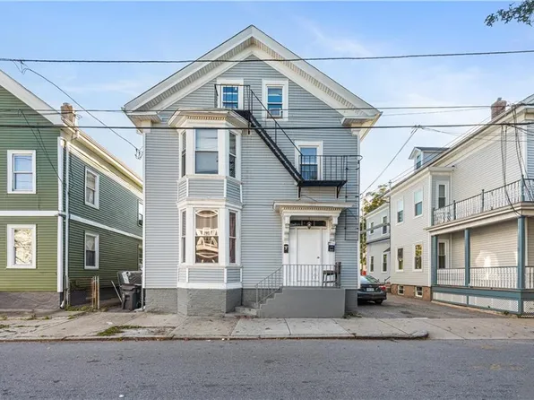 78 Ford St, Providence, RI 02907