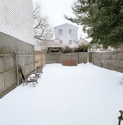 2nd image of 11 Meadow St