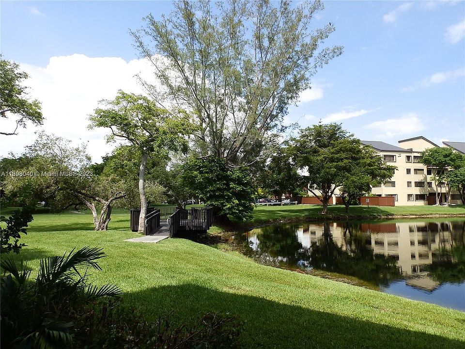 1st image of 6601 SW 116th Ct APT 105