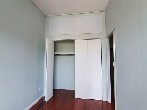 39 Debevoise Avenue image 4 of 7