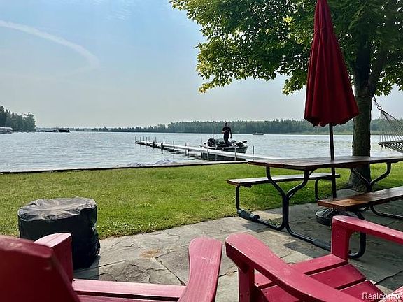 3rd image of 4700 Oden Rd #1