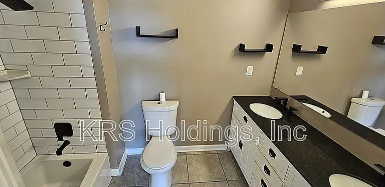 200 Mainsail Dr #200 — Photo 3