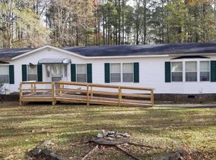 3714 Avon Rd, Grimesland, NC 27837