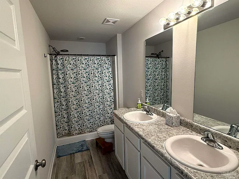 1719 Paisleigh Dr — Photo 12