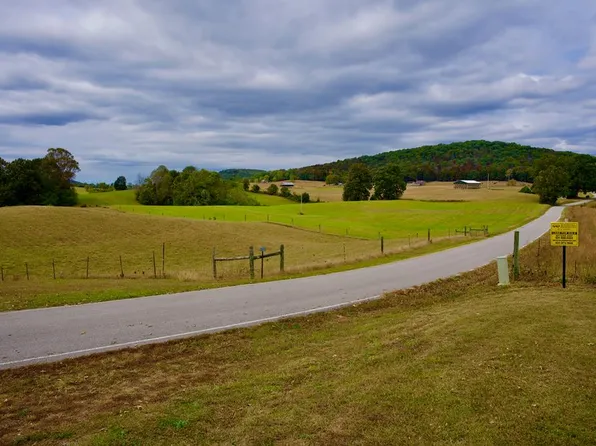 1 Mitchell Hollow Rd, Spencer, TN 38585