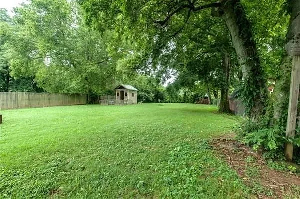 1506 Wendell Ave — Photo 11