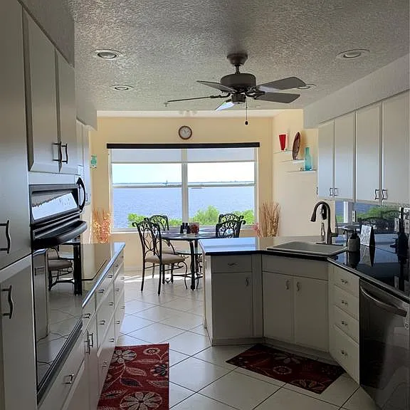 200 Harbor Walk Dr #321 — Photo 6
