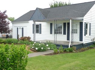 6425 Spring Ave, Radford, VA 24141