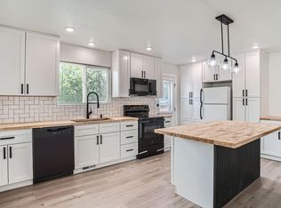 12340 Viewpoint Dr, Golden, CO 80401