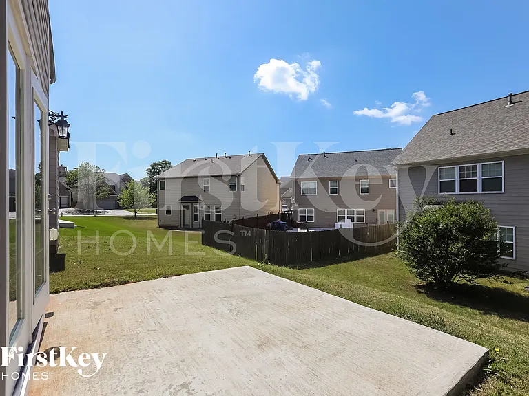 1490 Scenic View Trce — Photo 14