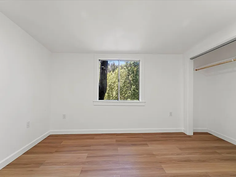 21460 Bear Creek Rd #4 — Photo 7