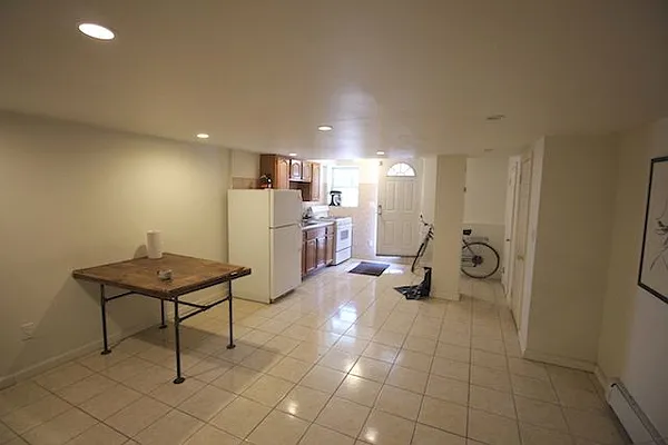 Rented by Capri Jet Realty Corp | media 4