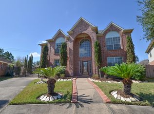9907 Brook Meadow Ln, Houston, TX 77089
