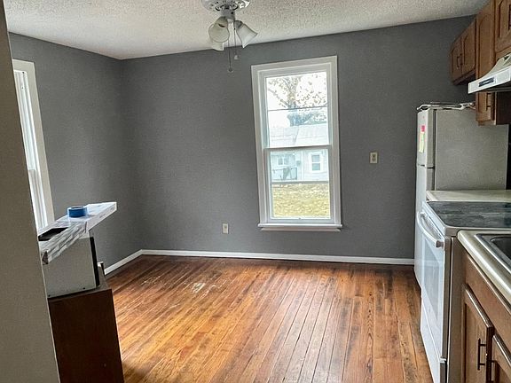 3rd image of 510 Kiowa St #1