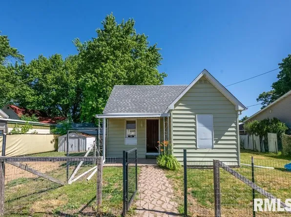 310 E Fulton St, Cuba, IL 61427