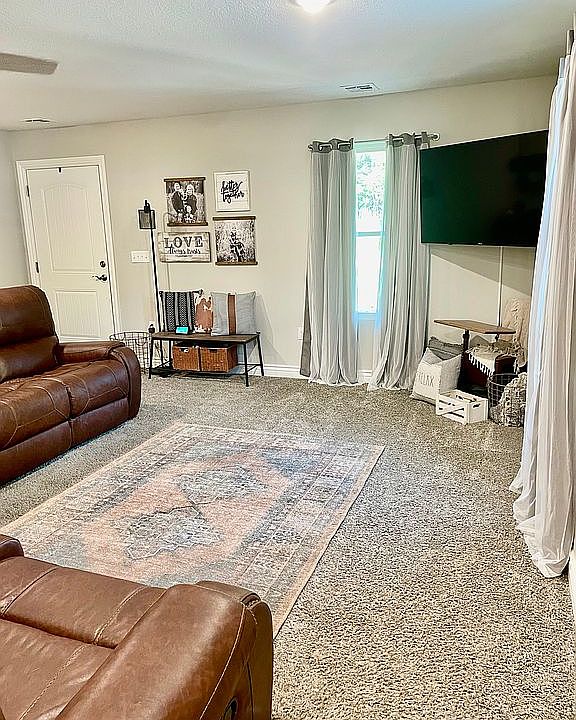 510 E Whispering Mdws, Potwin, KS 67123 Zillow