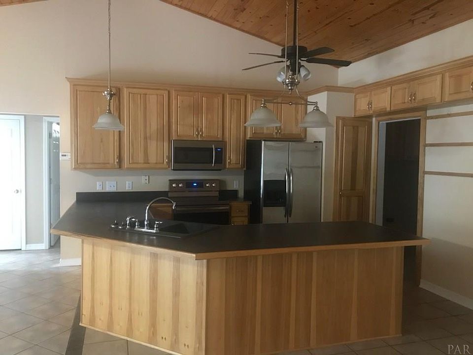 1st image of 4731 Hickory Shores Blvd