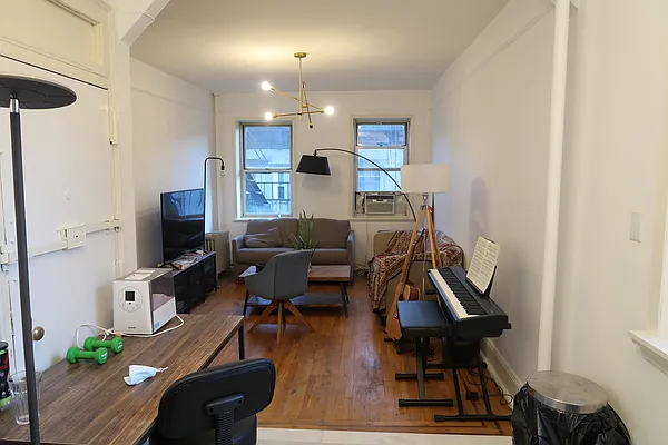 Rented by Spot It Realty LLC | media 5