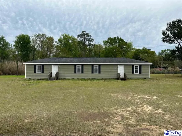 2496 Lindfield Cir, Effingham, SC 29541